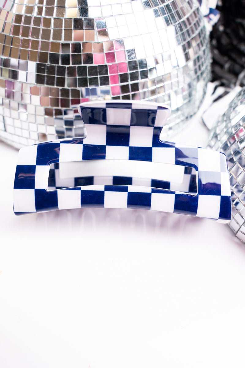 Stylish Blue and White Checkered Acrylic Hair Claw for a Playful Look
