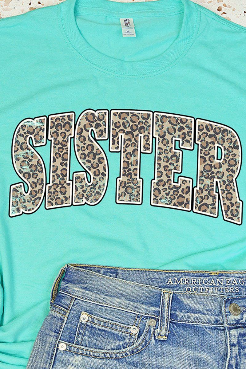 Moisture-Wicking 50/50 Cotton/Polyester Arched Leopard Print Short Sleeve Tee