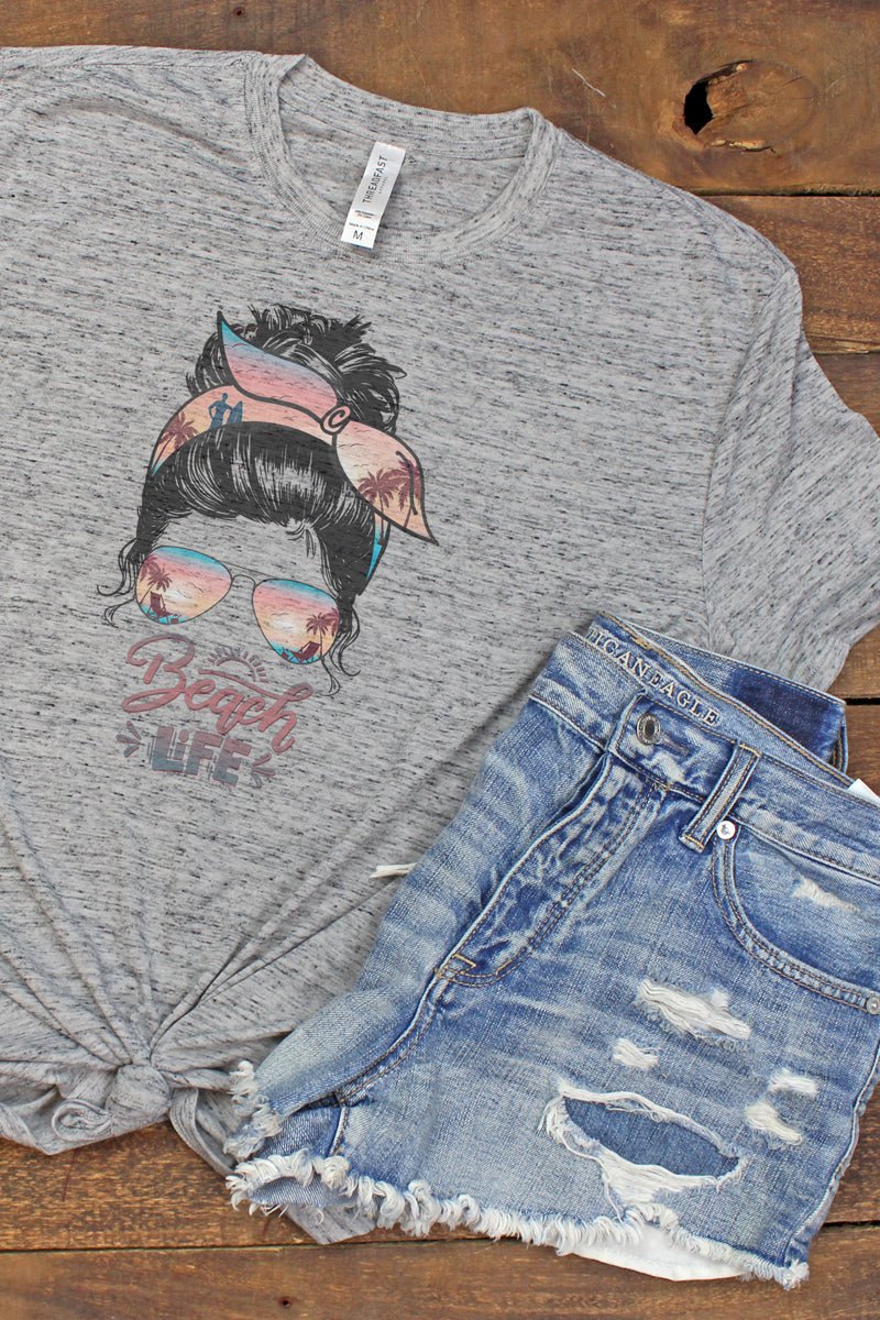 Vintage-Style Messy Bun Beach Life Short Sleeve Blizzard Graphic Jersey T-Shirt