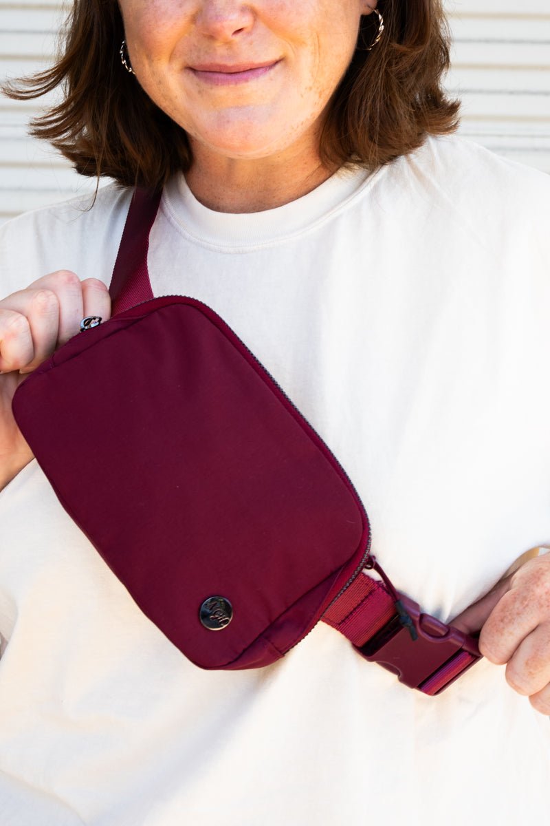 Stylish NGIL Brand Wine-Colored Brooklyn Style Belt Bag for Hands-Free Convenience