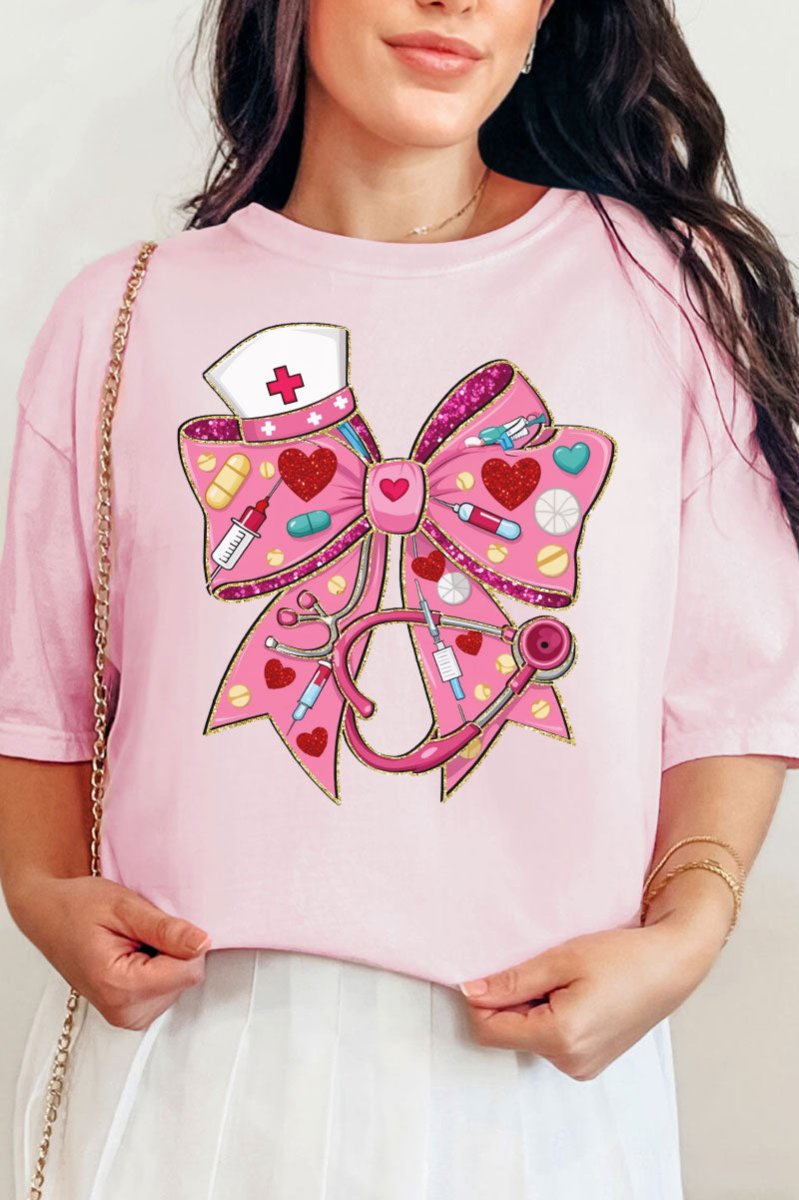 Adult Comfort Colors Ring-Spun Cotton Graphic T-Shirt for Nurses with a Heart