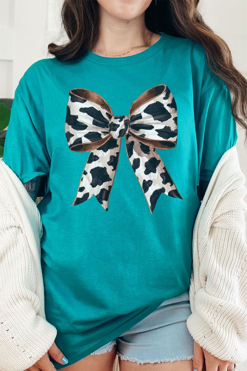 Cute Cow Print Coquette Style Bow Short Sleeve T-Shirt with Relaxed Fit for Unisex Wear