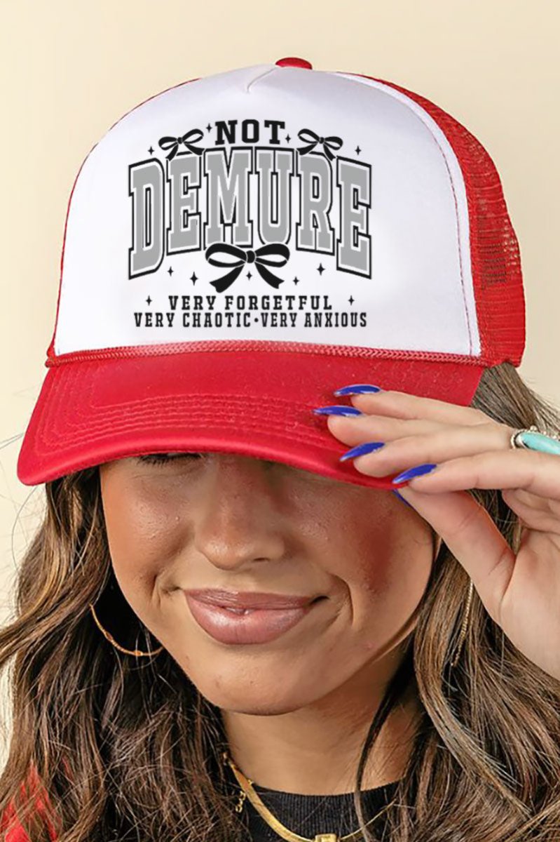 Stylish Foam Mesh Back Trucker Cap with Distinctive Vinyl Design