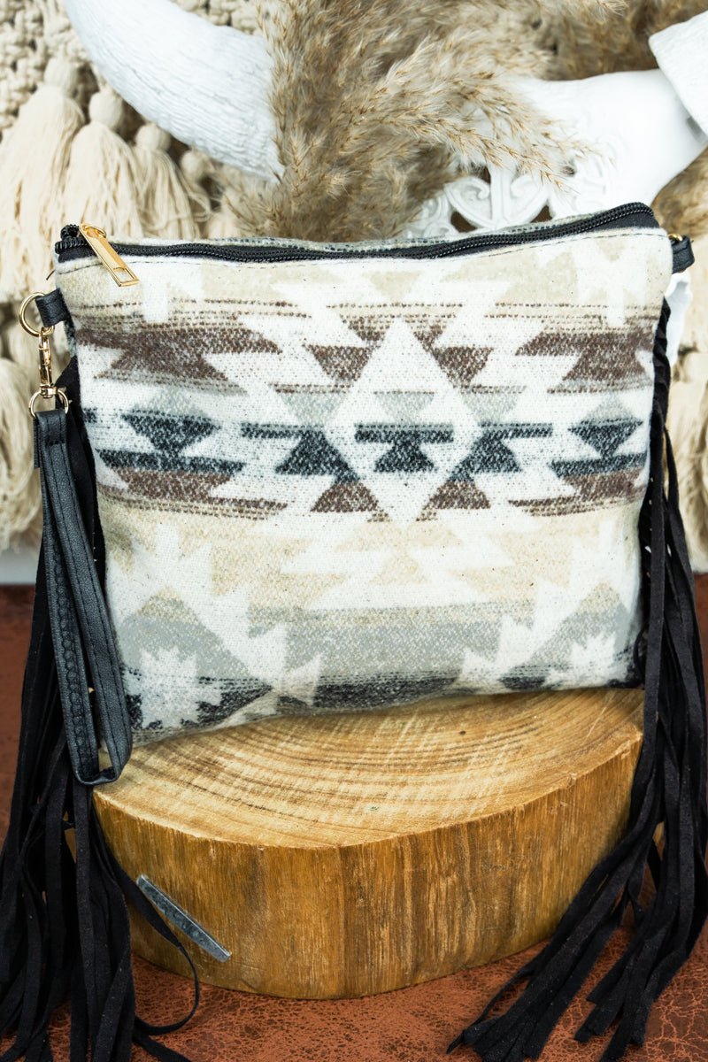 L.I.B. New York Stylish White Santa Fe Fringe Crossbody Clutch Handbag