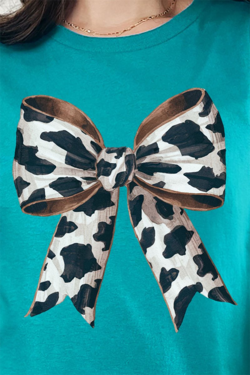 Cute Cow Print Coquette Style Bow Short Sleeve T-Shirt with Relaxed Fit for Unisex Wear